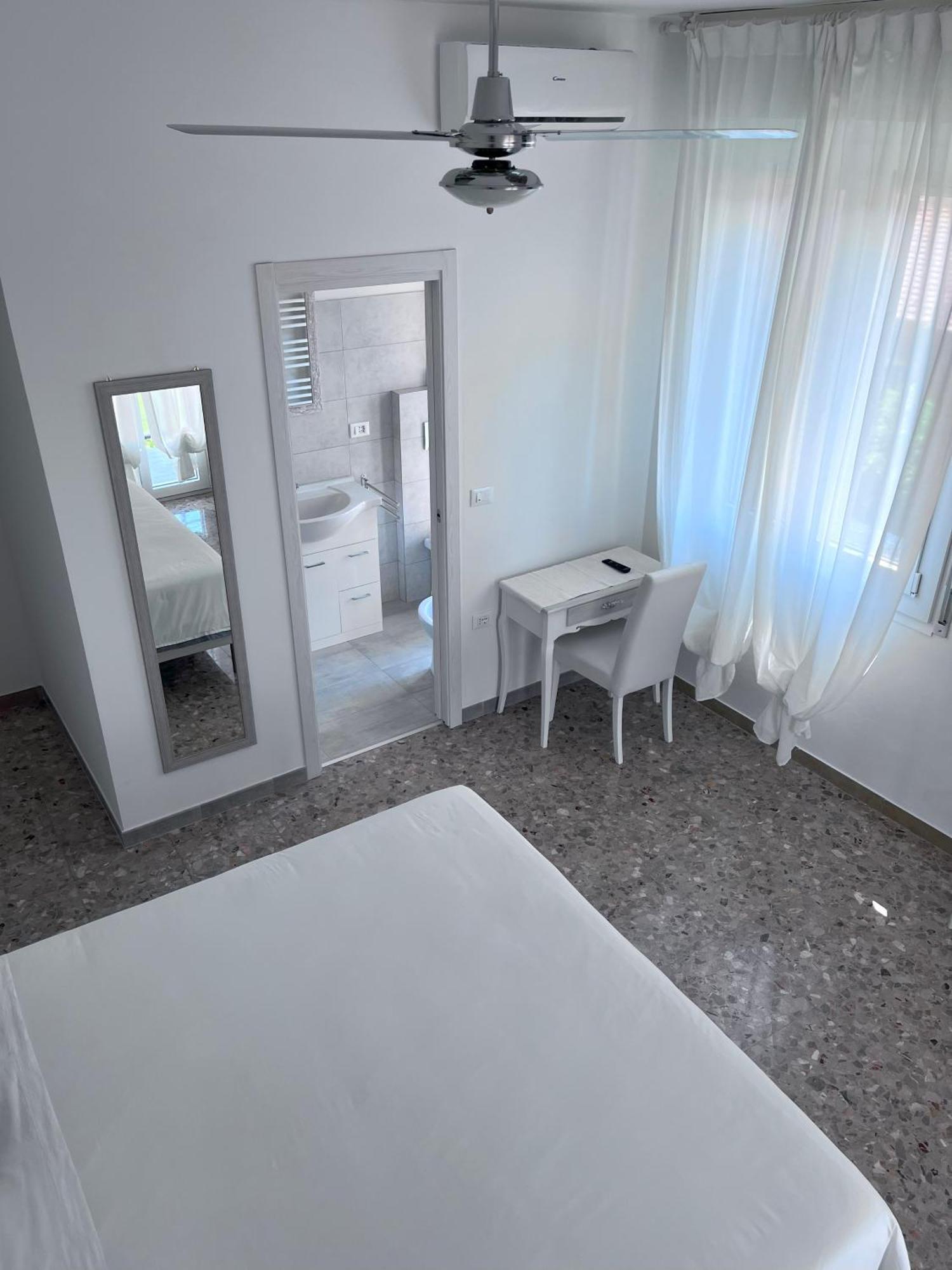 B&Bononia View Bolonia Exterior foto